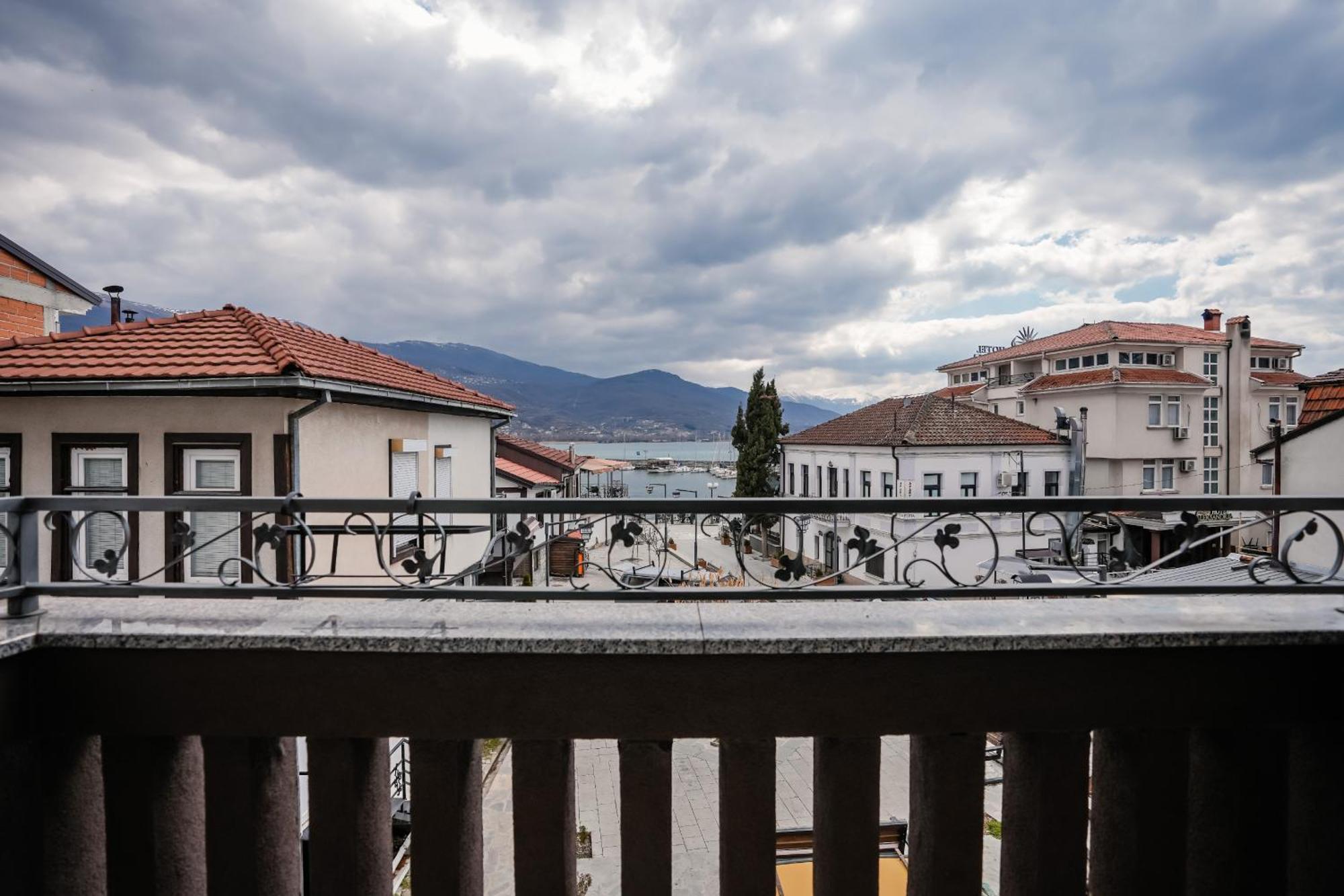 District&Delago Villa & Resturant Ohrid Exterior foto