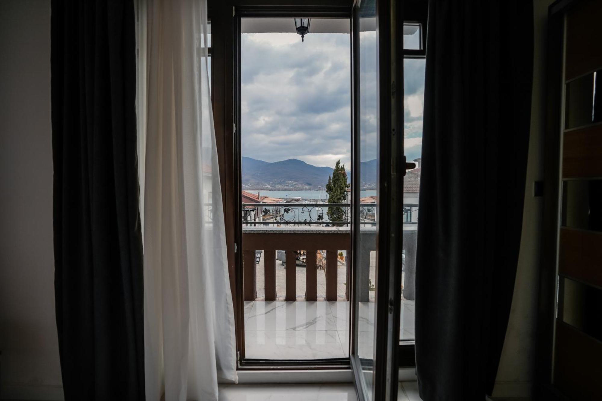 District&Delago Villa & Resturant Ohrid Exterior foto